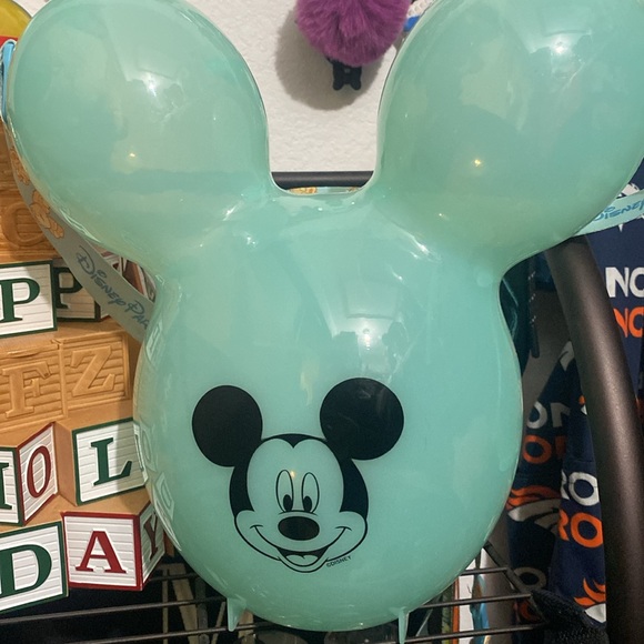 Disney Mickey Mouse popcorn bucket from Disneyland - Picture 1 of 5